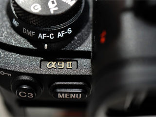 ILCE-9M2_03